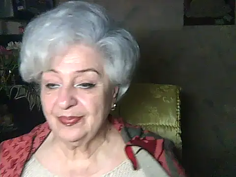 Snapshot of ValeriaKroww chatting on 04.30.26 ValeriaKroww online show from 04.30.26
