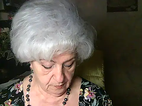 Snapshot of ValeriaKroww chatting on 05.06.26 ValeriaKroww online show from 05.06.26