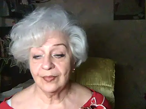 Snapshot of ValeriaKroww chatting on 05.09.26 ValeriaKroww online show from 05.09.26