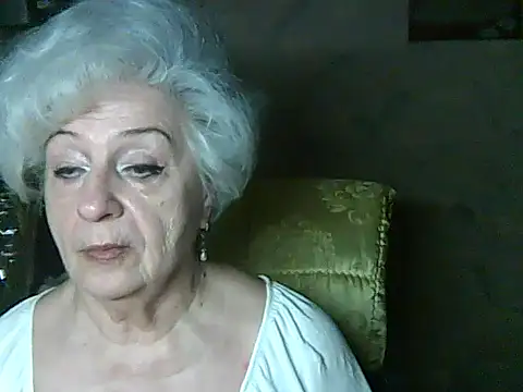 Snapshot of ValeriaKroww chatting on 05.23.26 ValeriaKroww online show from 05.23.26