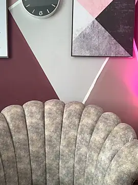 Snapshot of KaritoSweet chatting on 11.04.25 KaritoSweet online show from 11.04.25