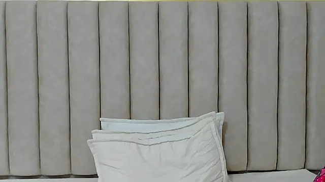 Lilith Aliany  online show from 11.04.25