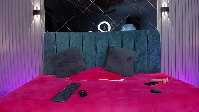 Bella Riverss online show from 02.18.26