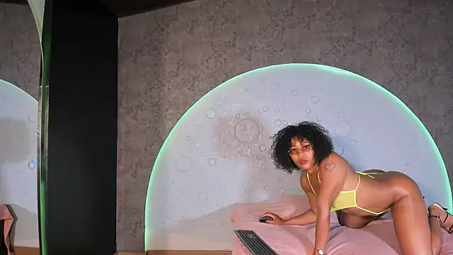 Shanelsmith online show from 02.19.26