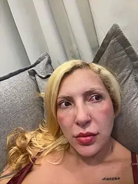 Snapshot of melisboa chatting on 02.14.26 melisboa online show from 02.14.26