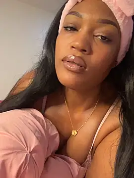 PrincessDreamm online show from 11.06.25