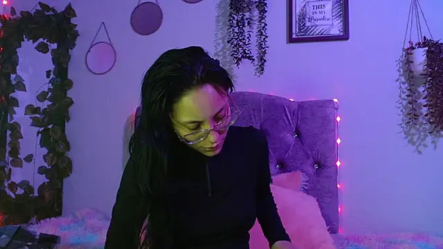 valkiry  online show from 04.10.26