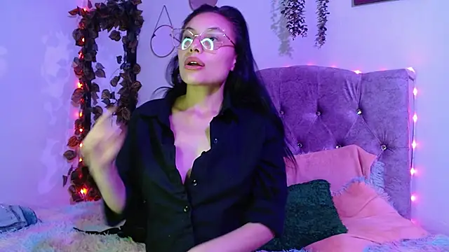 valkiry  online show from 04.18.26