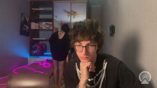 Snapshot of t_files_x chatting on 02.03.26 t files x online show from 02.03.26