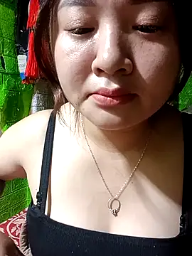 Bee-bgolden online show from 11.08.25