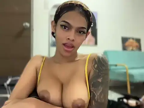 Snapshot of miapasitaa chatting on 03.01.26 miapasitaa online show from 03.01.26