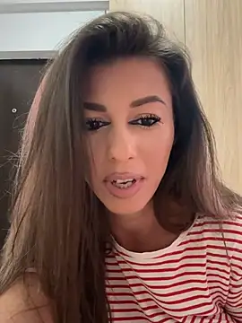 EdaQueen online show from 04.08.26