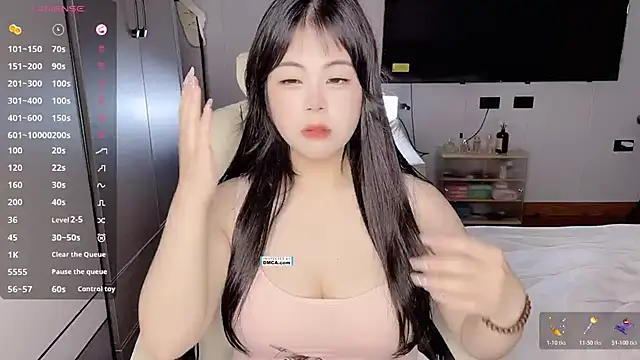 Chayka 21 online show from 11.10.25