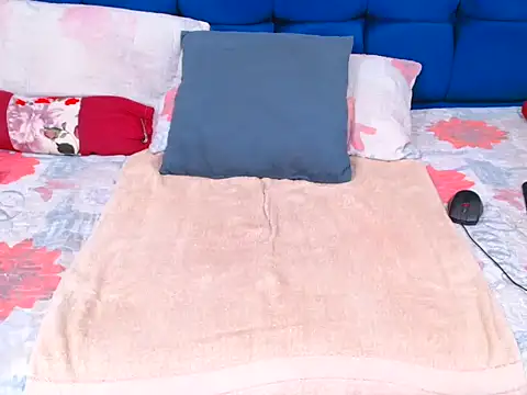 LeeBabby online show from 11.26.25