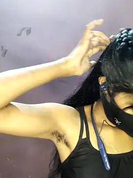 Snapshot of Thaper_Meera2 chatting on 04.27.26 Thaper Meera2 online show from 04.27.26