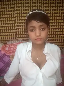 Snapshot of Freakingromance chatting on 04.13.26 Freakingromance online show from 04.13.26