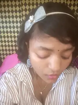 Snapshot of Freakingromance chatting on 04.14.26 Freakingromance online show from 04.14.26