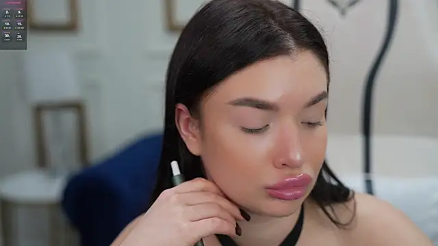 Snapshot of Stella_sun054 chatting on 12.01.25 Stella sun054 online show from 12.01.25