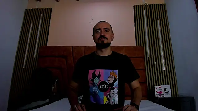 HARRY FLYNN online show from 11.12.25