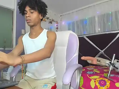 Snapshot of Santy_bigcock_01 chatting on 01.08.26 Santy bigcock 01 online show from 01.08.26