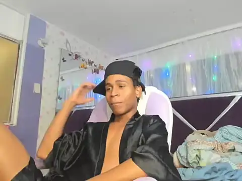 Snapshot of Santy_bigcock_01 chatting on 01.14.26 Santy bigcock 01 online show from 01.14.26