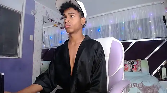 Santy bigcock 01 online show from 05.01.26