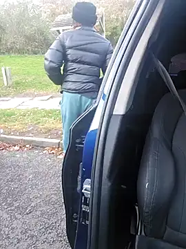 Snapshot of sweet_juicem chatting on 11.12.25 sweet juicem online show from 11.12.25