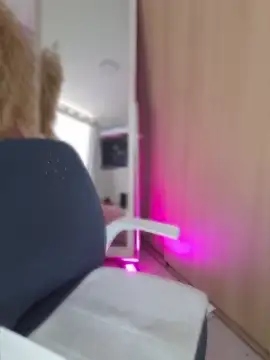 annie  20 online show from 04.09.26