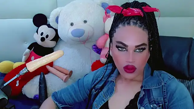 NharaBigCock online show from 11.26.25