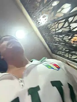 Snapshot of RaySullivan chatting on 03.04.26 RaySullivan online show from 03.04.26