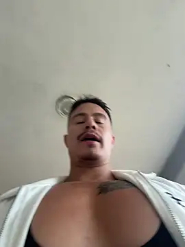 Snapshot of RaySullivan chatting on 03.23.26 RaySullivan online show from 03.23.26