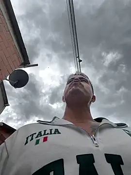 Snapshot of RaySullivan chatting on 03.30.26 RaySullivan online show from 03.30.26