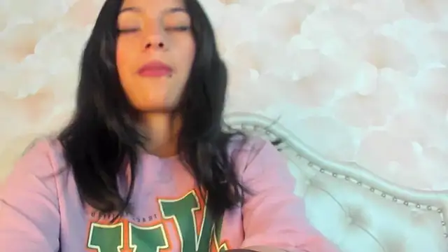 Madhison 5 online show from 11.23.25