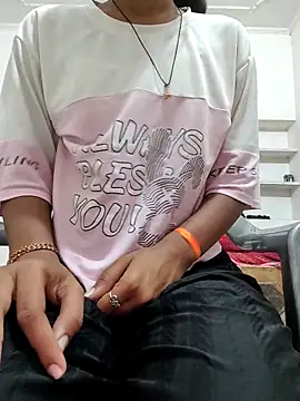 Isha kumari 69 online show from 02.13.26