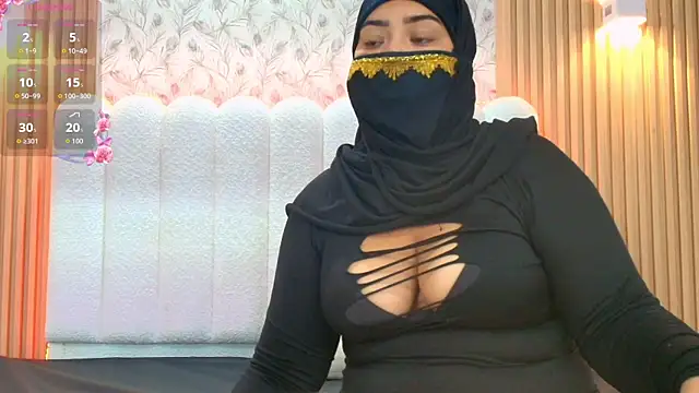 Snapshot of samiraa_haalem chatting on 05.21.26 samiraa haalem online show from 05.21.26