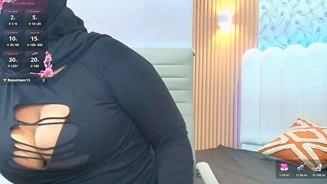 Snapshot of samiraa_haalem chatting on 05.22.26 samiraa haalem online show from 05.22.26