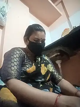 Snapshot of Chinki_pande chatting on 02.18.26 Chinki pande online show from 02.18.26