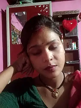 Snapshot of Chinki_pande chatting on 06.15.26 Chinki pande online show from 06.15.26