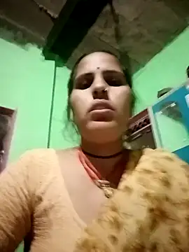 Snapshot of Hott_minesh chatting on 11.06.25 Hott minesh online show from 11.06.25