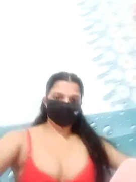 Snapshot of Cute-Ishaa chatting on 11.12.25 Cute-Ishaa online show from 11.12.25