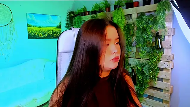 AnnaGarcias  online show from 11.26.25