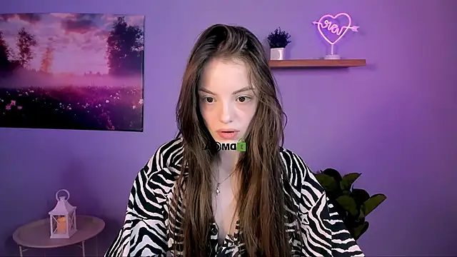 mia starrr  online show from 11.25.25