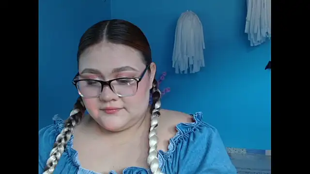 Nyaa samantha online show from 11.05.25