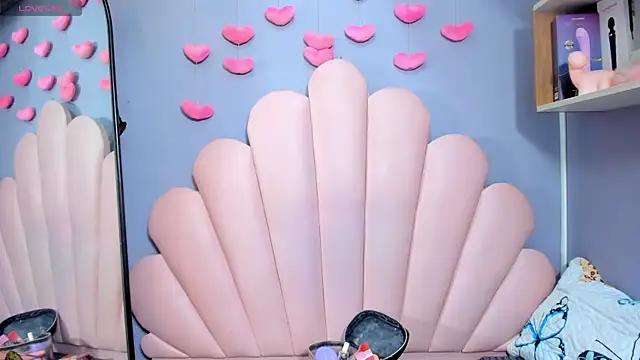 luci miller online show from 02.20.26