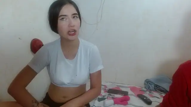 the breasts of desir  online show from 11.20.25