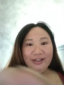 Snapshot of MINSSA502 chatting on 05.26.26 MINSSA502 online show from 05.26.26