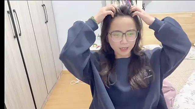 Hmm 0303 online show from 02.06.26