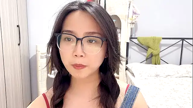 Hmm 0303 online show from 04.10.26