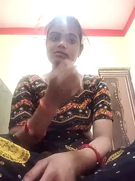 Snapshot of Riya_lovely0143 chatting on 12.04.25 Riya lovely0143 online show from 12.04.25