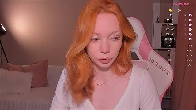 Elisahsthetics online show from 04.11.26